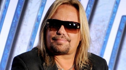 VINCE NEIL’S WORKING ON SOLO ALBUM