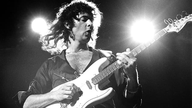 10 REASONS WHY RITCHIE BLACKMORE IS THE BEST GUITARIST IN CLASSIC ROCK…